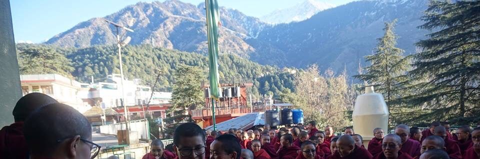 དགེ་ལྡན་ཆོས་གླིང་།